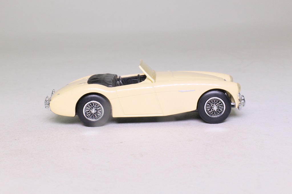 Matchbox Collectibles DYB04; 1956 Austin-Healey 100 Sports